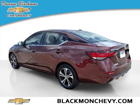 Used 2023 Nissan Sentra SV image 5