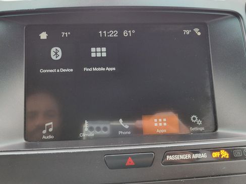 Used 2018 Ford Explorer XLT w/ Equipment Group 201A image 16