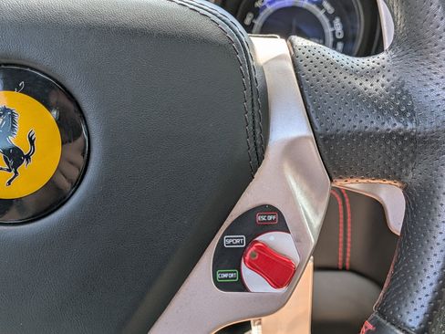 Used 2013 Ferrari California RWD image 25