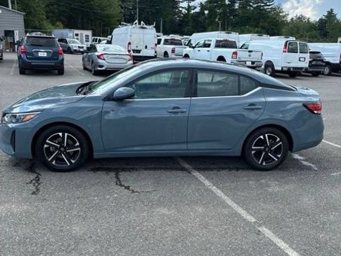 Used 2024 Nissan Sentra SV FWD image 5