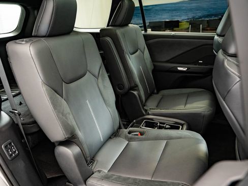 Certified 2025 Lexus TX 350 AWD w/ Technology Package image 50