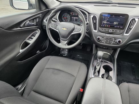 Used 2023 Chevrolet Malibu LT image 20