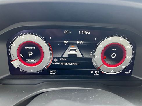 Used 2025 Nissan Rogue Platinum w/ Platinum Premium Package AWD/4WD image 12