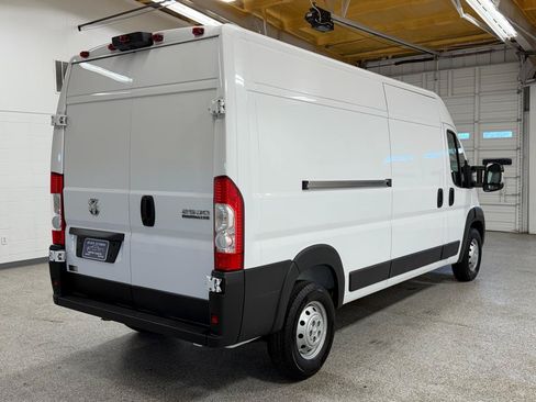 Used 2023 RAM ProMaster 2500 FWD image 4