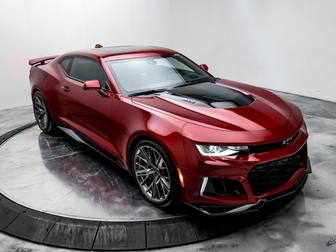 Used 2023 Chevrolet Camaro ZL1 image 21