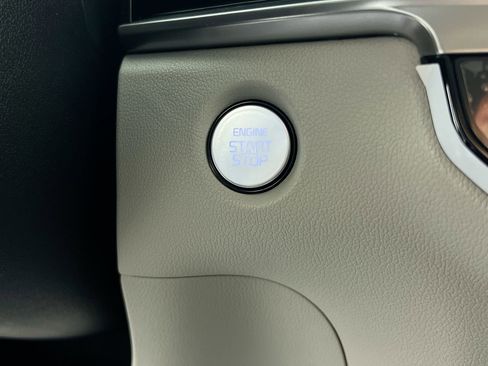 New 2026 Kia Sorento S w/ S Panoramic Sunroof Package image 21