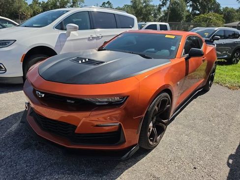 Used 2023 Chevrolet Camaro SS RWD image 7