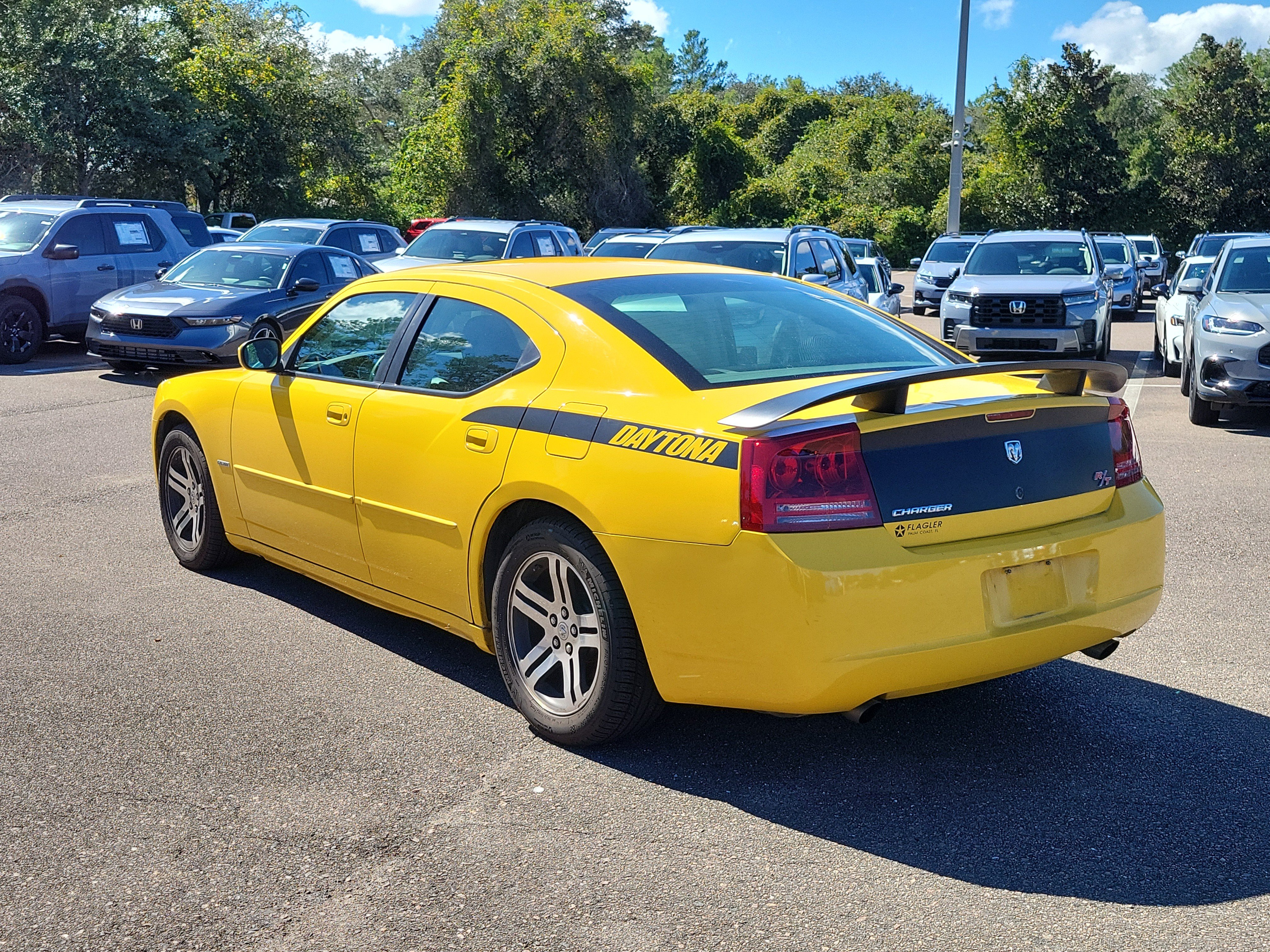 Used 2006 Dodge Charger R/T RWD image 3