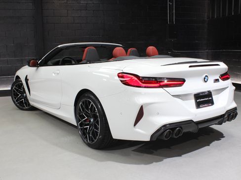 Used 2025 BMW M8 Competition w/ M Carbon Exterior Package AWD/4WD image 17
