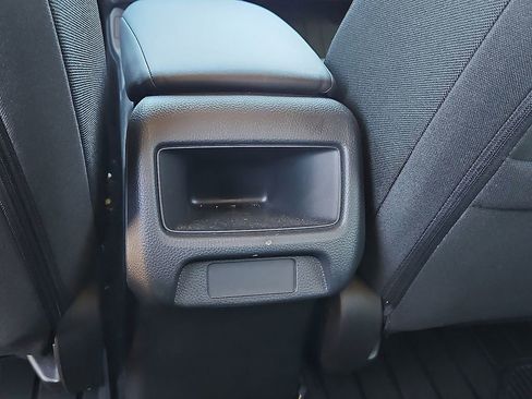 Used 2026 Honda HR-V LX image 19