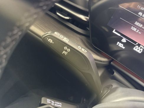 Used 2025 Audi Q5 Premium Plus w/ Premium Plus image 20