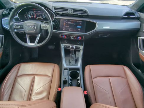 Used 2022 Audi Q3 2.0T Premium w/ Convenience Package image 22