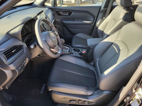 New 2025 Subaru Forester Limited AWD/4WD image 9