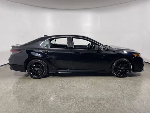 Used 2023 Toyota Camry XSE image 2