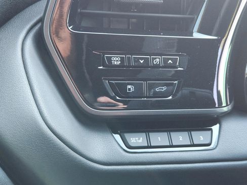 New 2026 Lexus TX 500h AWD image 15