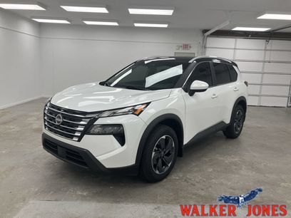 Used 2024 Nissan Rogue SV w/ SV Premium Package