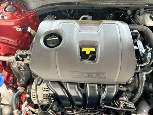 Used 2024 Kia Forte LXS w/ LXS Technology Package FWD image 27