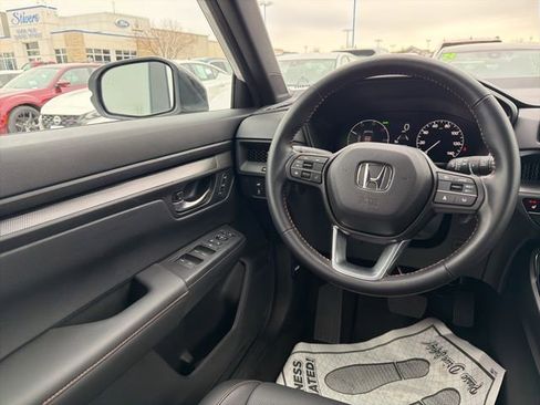 Used 2025 Honda CR-V Sport-L image 17