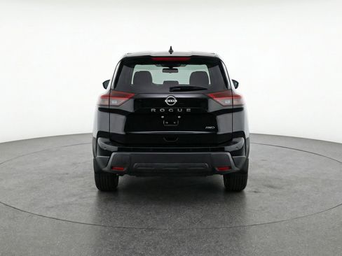 Used 2025 Nissan Rogue SV FWD image 7