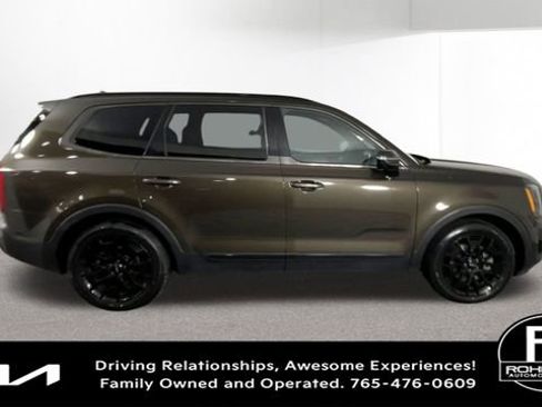 Used 2022 Kia Telluride SX w/ SX Prestige Package image 11