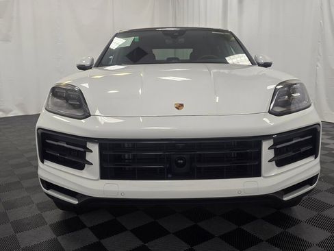 New 2026 Porsche Cayenne Coupe image 10