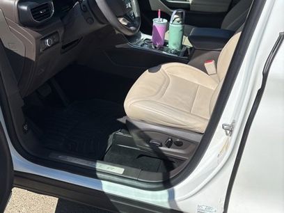 Used 2020 Ford Explorer Platinum