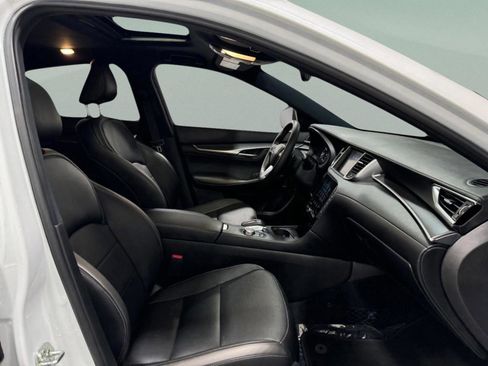 Used 2025 INFINITI QX55 Luxe w/ Cargo Package image 17