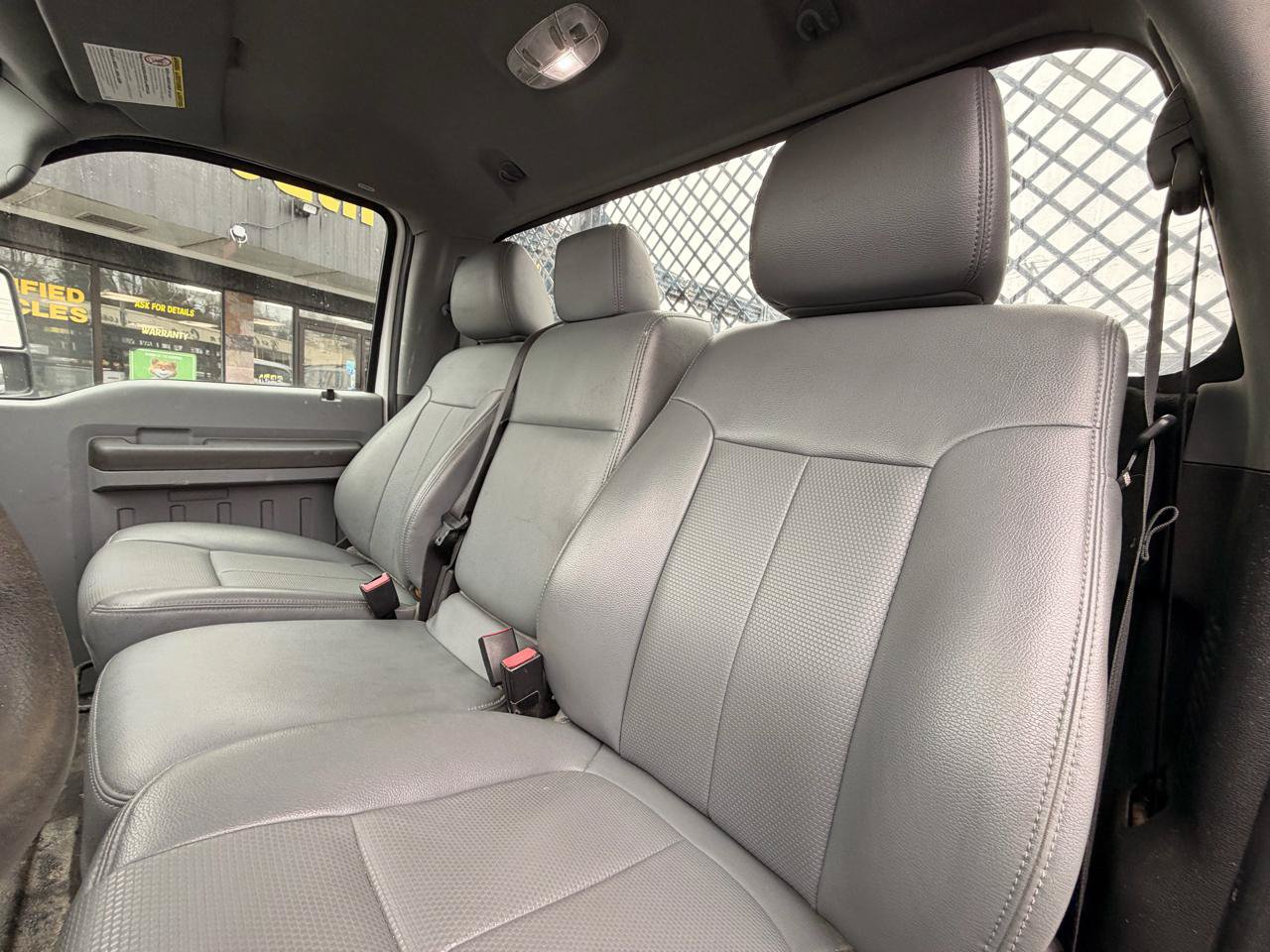 Used 2016 Ford F550 2WD Regular Cab Super Duty image 15