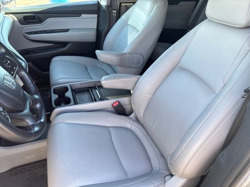 Used 2024 Honda Odyssey EX-L image 22