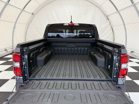 New 2025 Ford Maverick Lariat w/ Black Appearance Package image 4