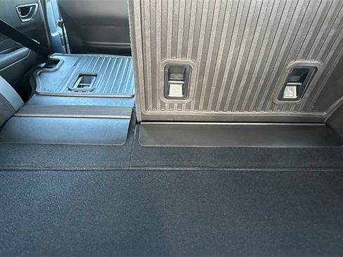 New 2026 Subaru Outback Limited image 12