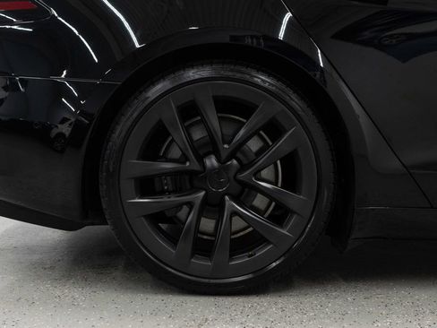 Used 2022 Tesla Model S Standard Range image 35