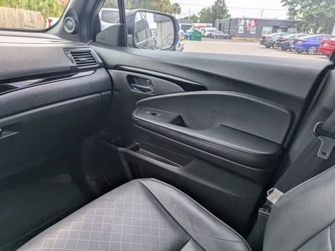 Used 2020 Honda Passport Touring image 17