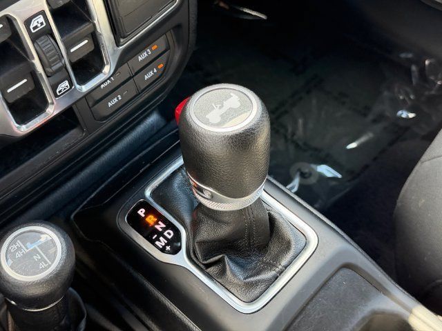 Used 2020 Jeep Wrangler Unlimited Sport S w/ Sun And Sound Package AWD/4WD image 25