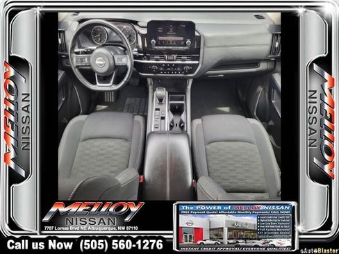 Certified 2025 Nissan Pathfinder SV FWD image 18