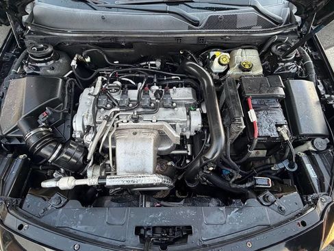 Used 2017 Buick Regal Sport Touring image 26