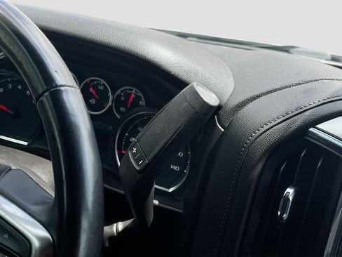 Used 2022 Chevrolet Silverado 1500 RST w/ Redline Edition AWD/4WD image 16