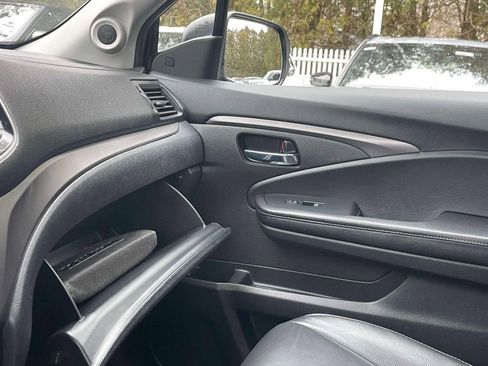 Certified 2022 Honda Pilot Special Edition image 33