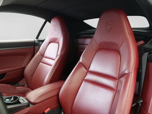 Used 2020 Porsche 911 Carrera S RWD image 9