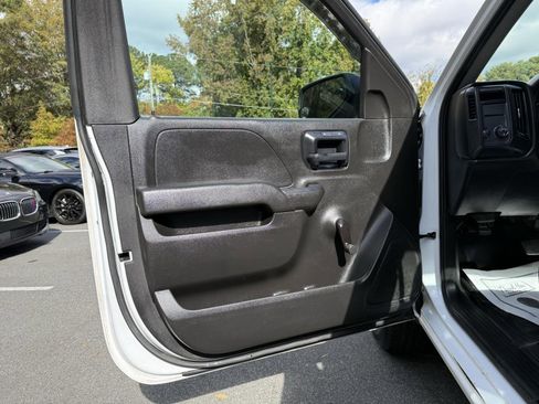 Used 2014 Chevrolet Silverado 1500 W/T w/ Trailering Package image 15