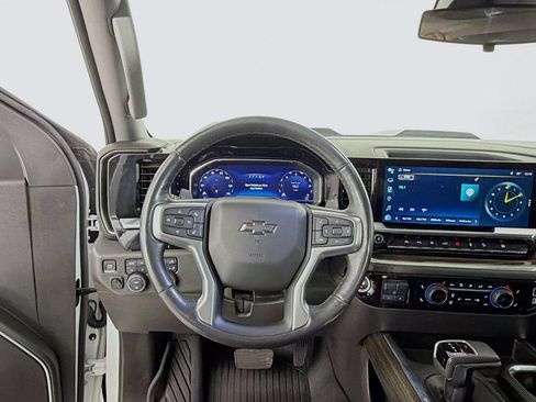 Used 2022 Chevrolet Silverado 1500 LT Trail Boss w/ LT Trail Boss Premium Package AWD/4WD image 21