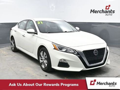 Used 2021 Nissan Altima 2.5 S image 1