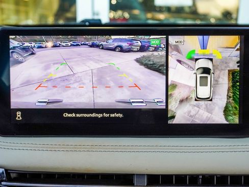 Used 2023 INFINITI QX60 Luxe w/ Vision Package image 36