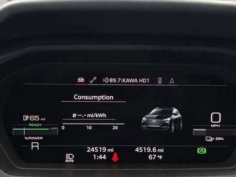 Certified 2024 Audi Q4 e-tron Prestige image 12