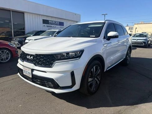 Used 2023 Kia Sorento EX AWD/4WD image 2