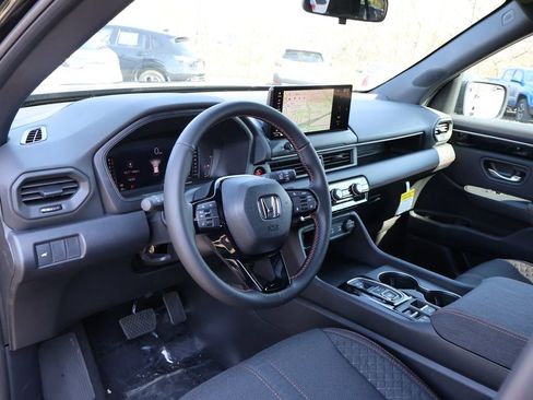New 2026 Honda Pilot Sport image 12