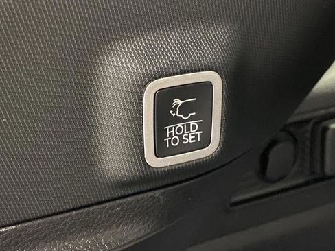 New 2026 Jeep Grand Cherokee Altitude AWD/4WD image 15