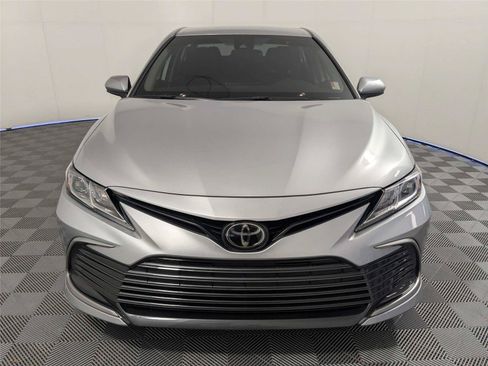 Used 2024 Toyota Camry LE FWD image 3