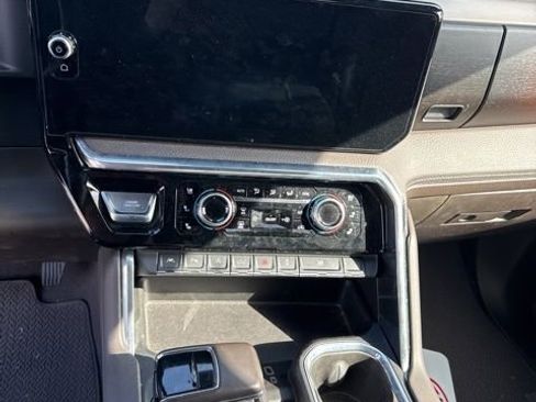 Used 2023 GMC Sierra 1500 Denali RWD image 6