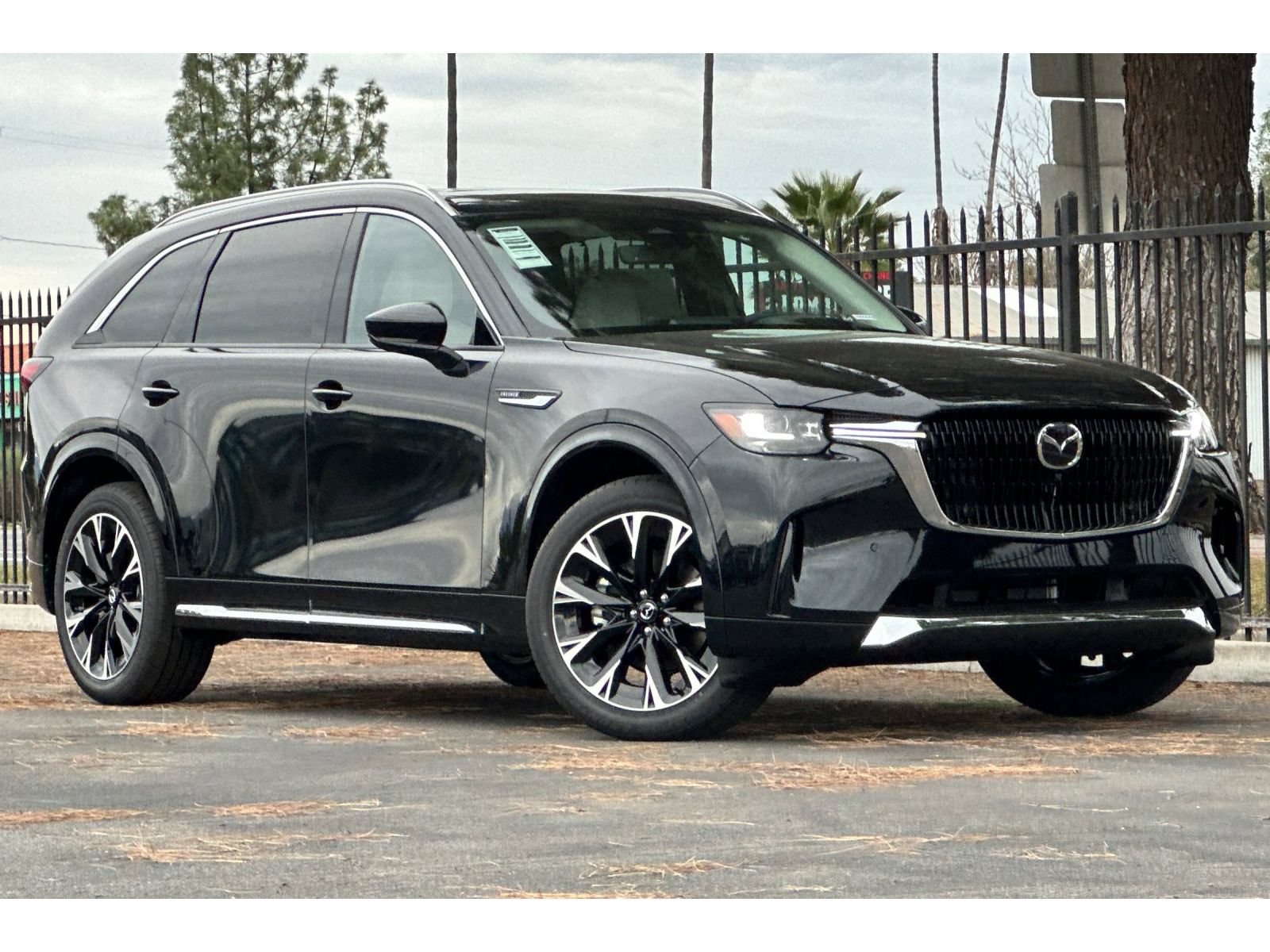 Used 2026 MAZDA CX-90 3.3 Turbo S w/ Premium Plus AWD/4WD image 2